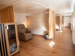 Relaxačné kreslo na masáž chodidiel